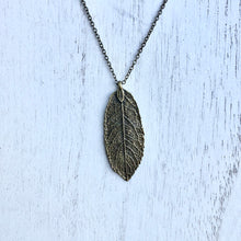 Load image into Gallery viewer, Bronze Leaf Necklace