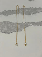 Load image into Gallery viewer, Mother of Pearl Pendant Necklace