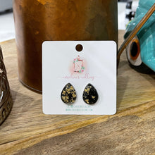 Load image into Gallery viewer, Black and Gold Tear Drop Studs