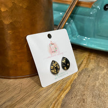 Load image into Gallery viewer, Black and Gold Tear Drop Studs