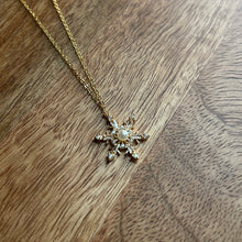 Load image into Gallery viewer, Pearl Snowflake Necklace